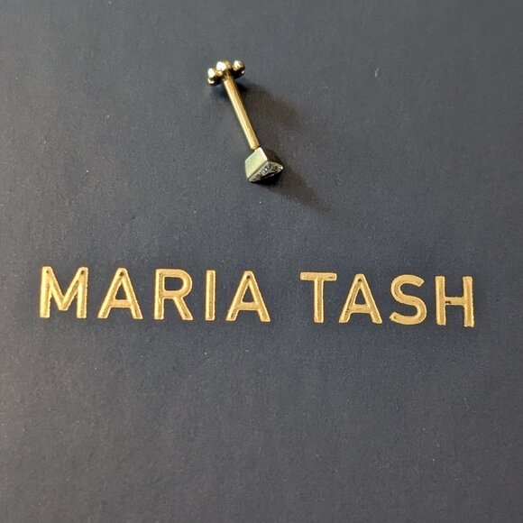 ***SOLD*** Maria Tash YG Invisible Set Triangle Diamond Threaded Earring 3mm - Picture 5 of 9
